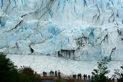 perito moreno glacier close up views