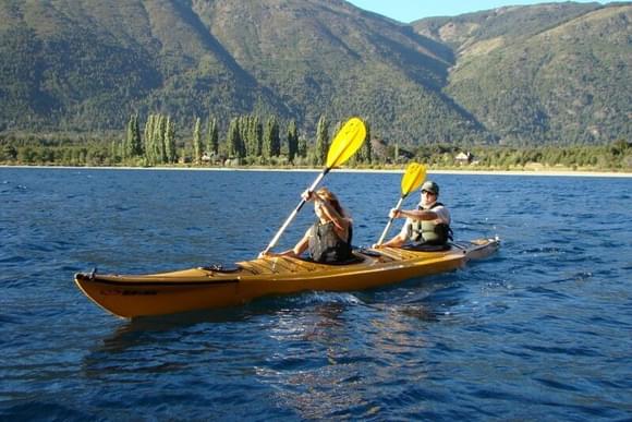 kayak lake district argentina