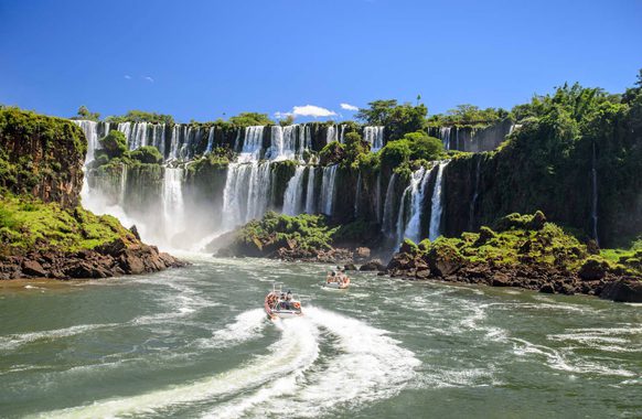 Argentina iguassu iguazu falls argentina