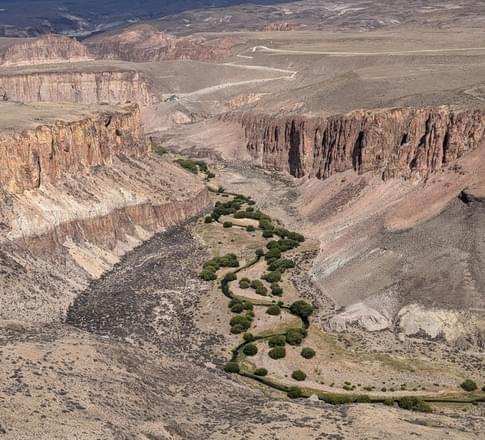 pinturas canyon argentina patagonia