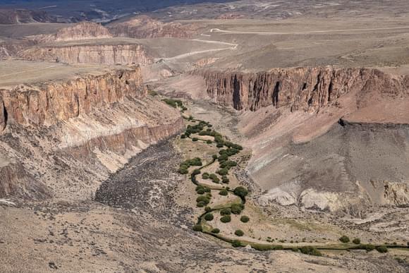 pinturas canyon argentina patagonia