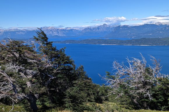 lake disctrict villa la angostura hiking