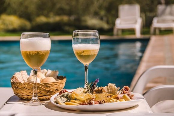 food wine by pool in cafayate