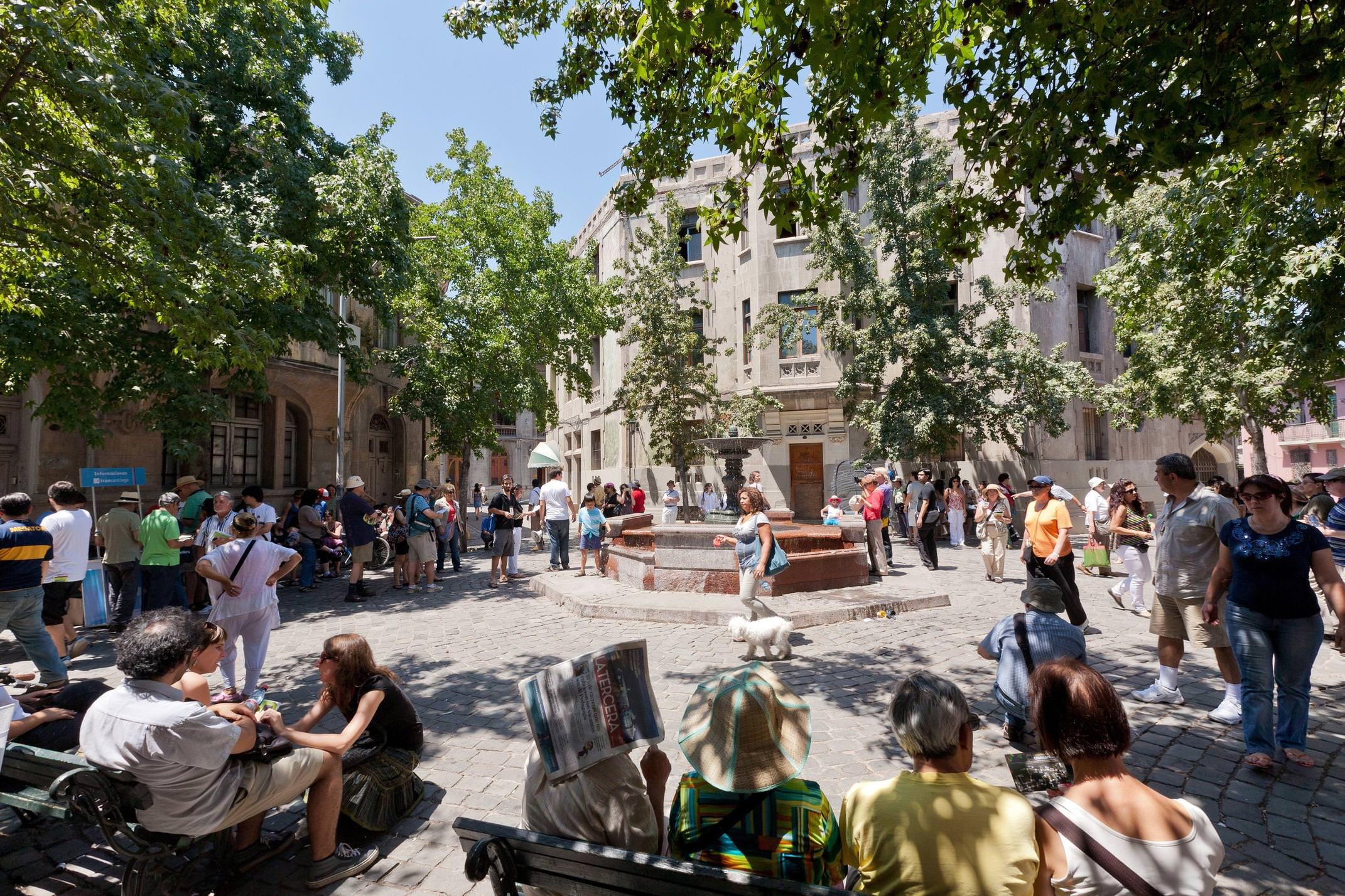 Chile santiago barrio concha toro people in square tito alarcon