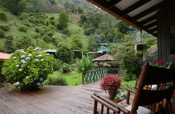 Costa rica san gerardo trogon lodge exterior C lucy pura