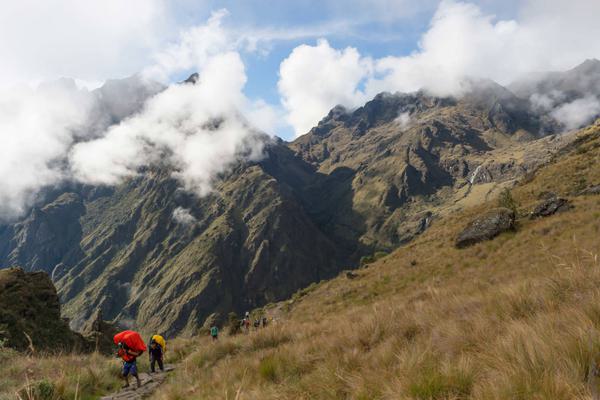 Peru inca trail potters walking up on the inca trail machu picchu peru