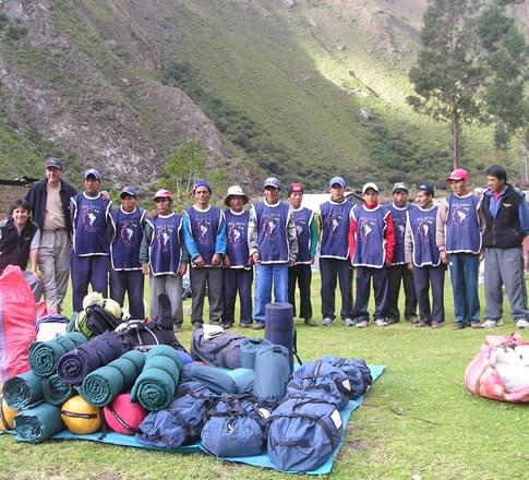 peru inca trail porter team