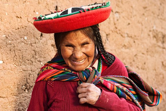 chinchero weaving cooperative sacred valley
