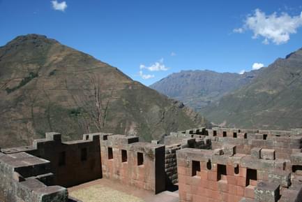 peru sacred valley inca ruins at pisac