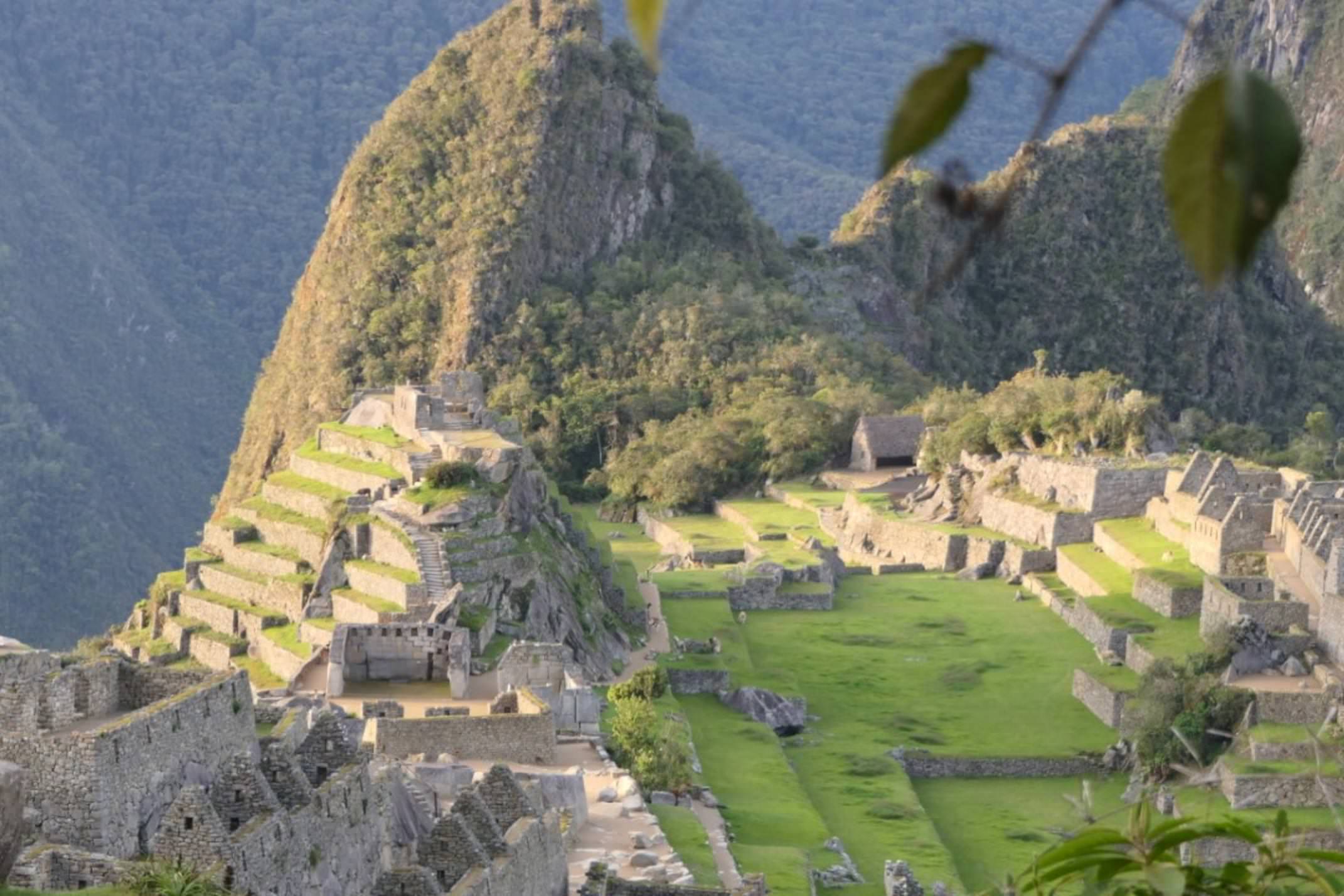 Peru machu picchu c val leal bennett 2