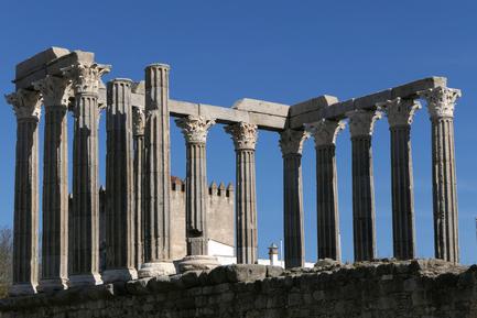 roman temple in evora