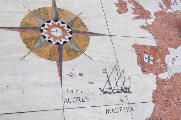 belem discoveries monument