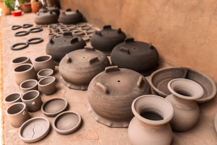 Artcraft clay pots nicaragua