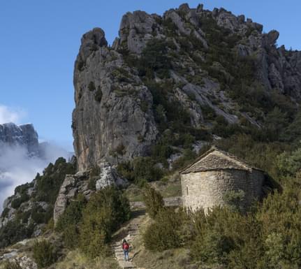 Spain aragon pyrenees ordesa tella chapel castillo mayor ruta de las hermitas