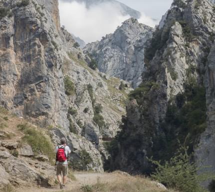 Spain asturias picos de europa cares hiking