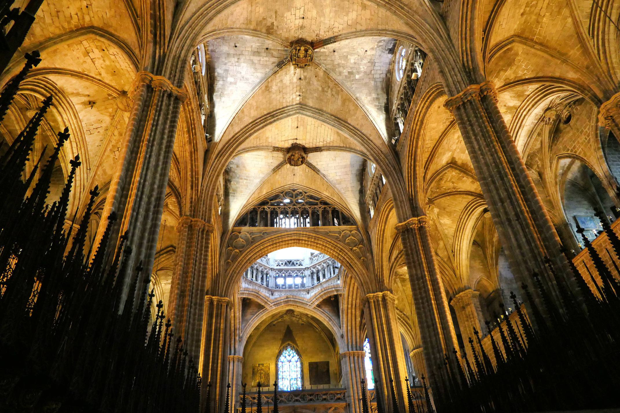 Spain barcelona roman gothic cathedral interior c diego