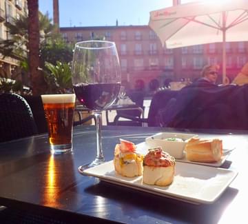 bilbao pintxos beer wine plaza nueva