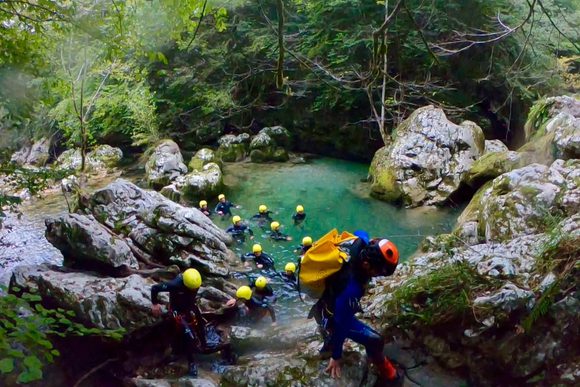 spain picos canyonning