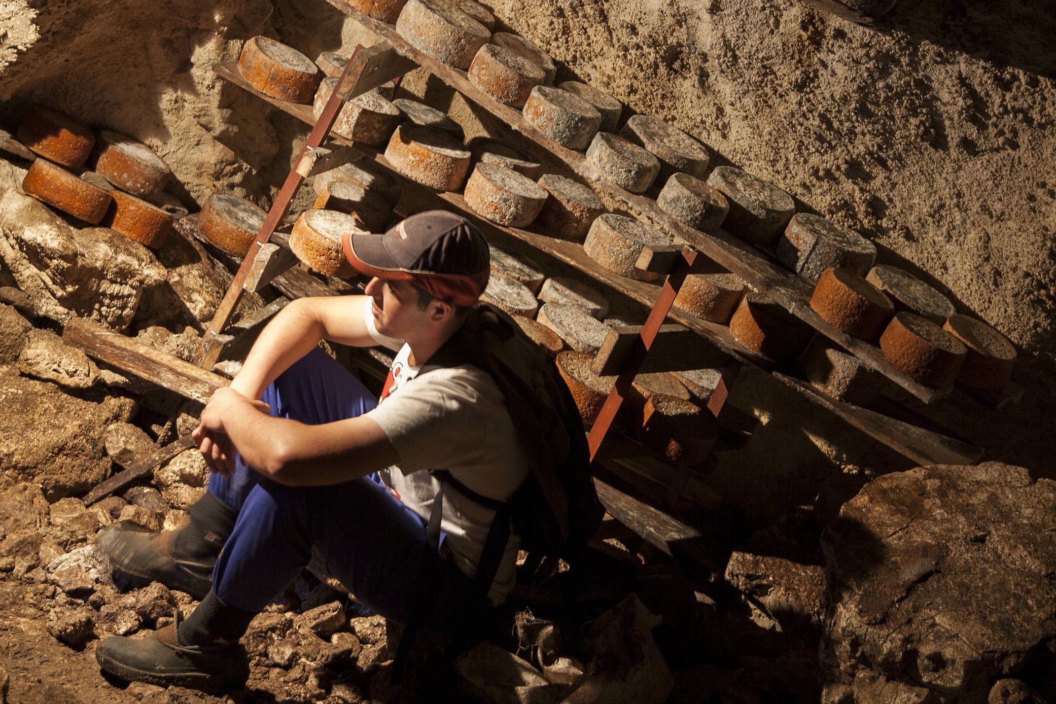 Spain picos ruben remis cave cheese