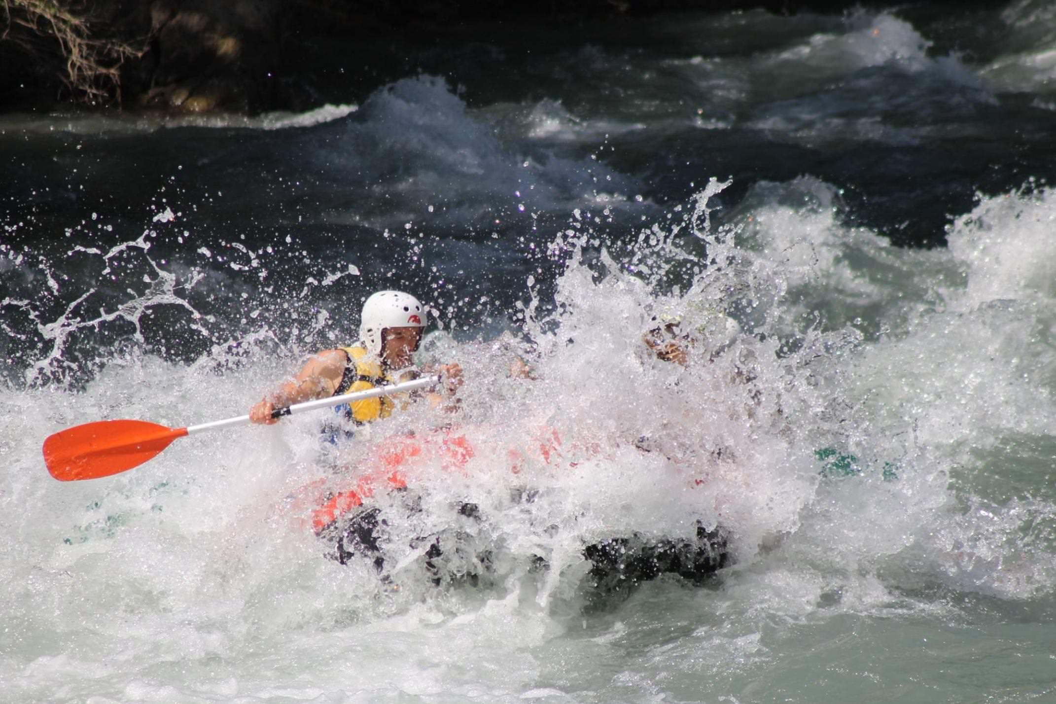 Spain pyrenees ainsa canoa raft sarratillo