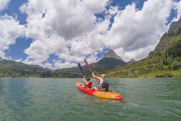 Spain pyrenees aragon family tena valley canoe c Adobe Stock 361665832