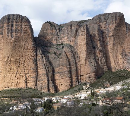 Spain pyrenees huesca riglos village mallos pura aventura