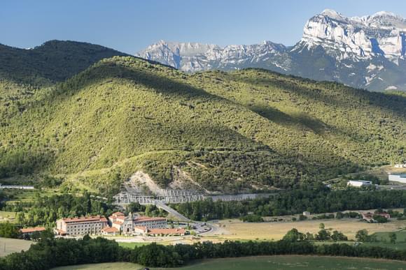hotel monasterio de boltana