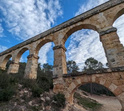 Spain tarragona roman aquaduct chris bladon pura aventura 2