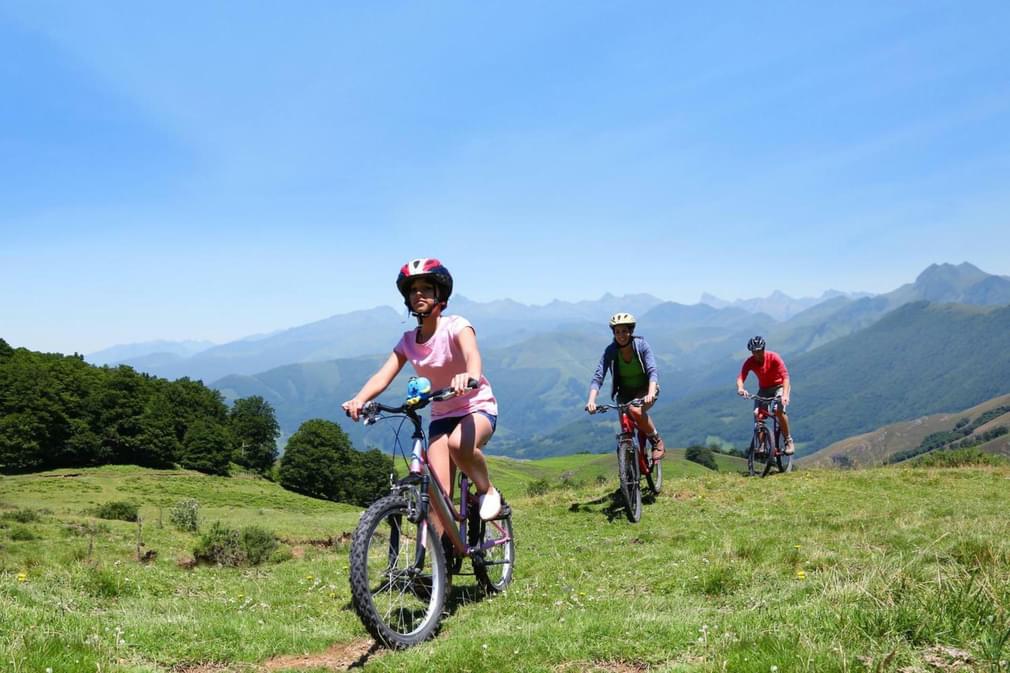 Spain picos de europa family cycling20180829 76980 s4w118